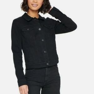 Black Denim jacket size Xs juniors fits girls size 12-14 or very small f…